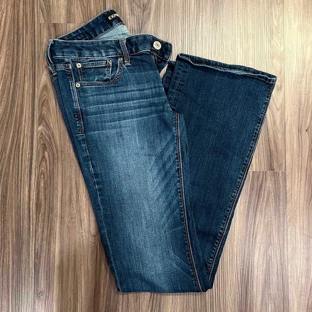 Express 4 Long boot cut jeans. Like new!